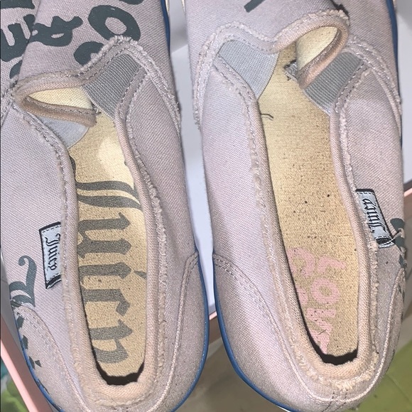 Gray flats - Picture 4 of 5